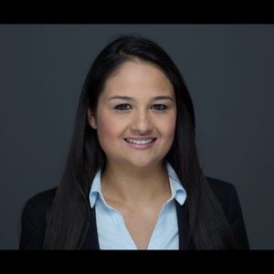 Meet your Posher, Juliana